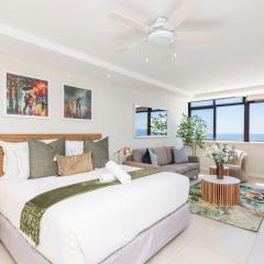 Studio w King Bed Sea Views Promenade