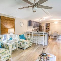 Hampstead Getaway - 5 Miles to Beaches!