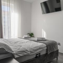NexuS Apartments