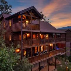 Mountain Views w Hot Tub Firepit & Game Room