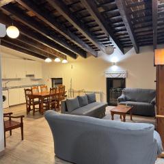 Miguelete tower & 4th FLOOR & City center and no elevator