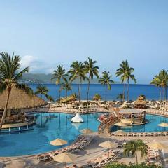 Condo with Beach and Pool Access!