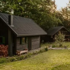 BESKID NISKI Dębowy Przysiółek pod Cieklinką - Siedlisko na wyłączność DWA DOMKI
