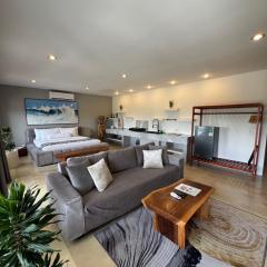 Uluwatu Stay's Deluxe Suite #5