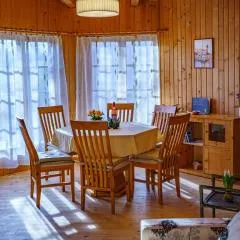 Zöldfenyő nyaraló, Ferienhaus Tannengrün
