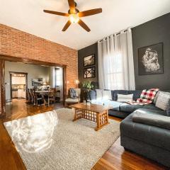 Blue Barn West Side Getaway mins to Center_trails