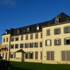Studio in Plougasnou with Sea View and Beaches