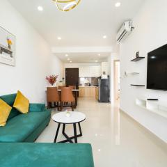 2Br Golden View Sunrise Cityview Hana's Apart D7