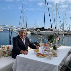 Master Cabin in Golfe Juan