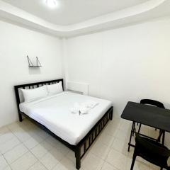 Patong Canal Villa 107