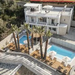 La Vista Residence - 5 BDS, 2 private swimming pools, stunning sea views only 10 minutes from Corfu Town's Centre