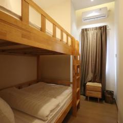 Casabella Homestay 303 Batam Penuin