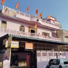 SHRI NIWAS GUEST HOUSe