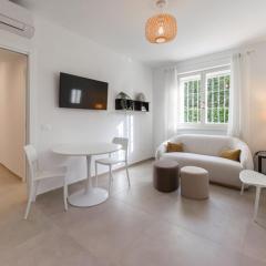 GOLDEN LUXE - New Style in Forte dei Marmi Private Parking