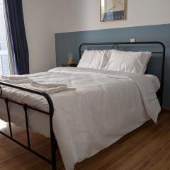 2 Bedroom Apartment near Prestigious Kolonaki Square