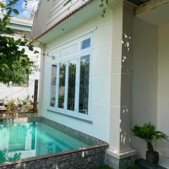 Phòng View sân vườn-hồ bơi