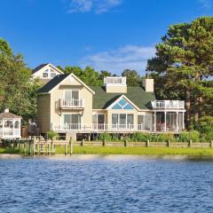 Windshadow - Waterfront & pet friendly!