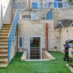 Boutique Sliema Townhouse with garden
