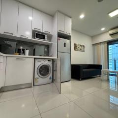 Summer Suites KLCC by MDR