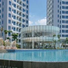 Puri Mansion Apartment Free Wifi Nice and Cozy by blezz