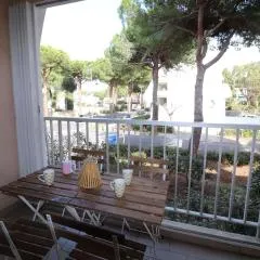 Studio cabine avec balcon et parking à La Grande-Motte - FR-1-307-275