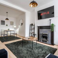 LFC Stay 1 Min to Stadium WM Pet Friendly