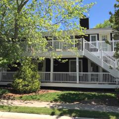 Country club drive 333