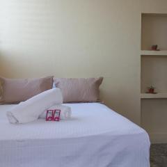 Chill House Flores Island