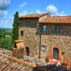 Farmhouse in Val d'Orcia Charm