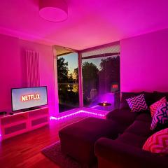 1 Bed Apartment By Luxury stays