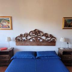 Madama Dorè, casa indipendente con grande giardino e parcheggio privato