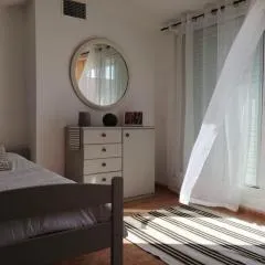 Precioso dúplex con vistas al mar y piscina