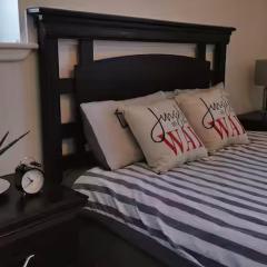 Cozy Suite #4 in the Heart of DT Quebec with QB