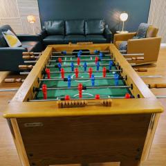 Games Arcade Poker King Beds Kitchen Near Battery