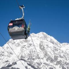 Double room in Saalfelden near Ski Slopes