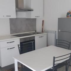 ATOS - Camera con Bagno e Cucina privati