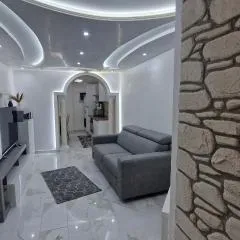 Giù - Sal's Home
