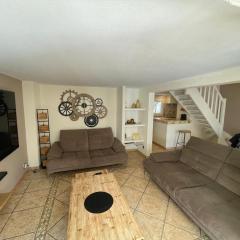 pretty villa club cosy Bandol