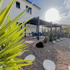 MAISON à Ajaccio tout CONFORT- proche plage et aéroport- Extérieur privatif avec barbecue