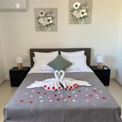 V&G Cozy Home, Pilona Village