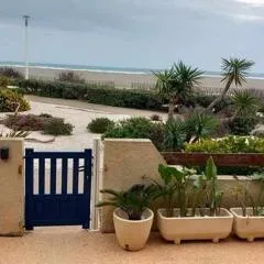 Port Leucate F2 rdc plage 10 mètres, 25 m2, 5 personnes