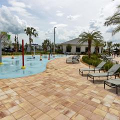 Magical Family Town-House Splash Pool