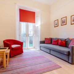 Delightful ground floor Newington flat
