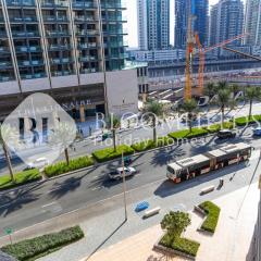 Bloomfields Magnificent Studio Bay Square