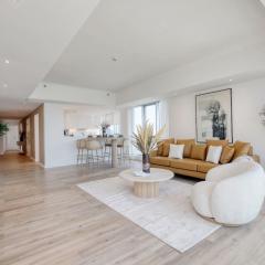 Luxury 3 Bed Apt with Golf Course Views