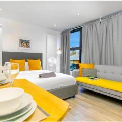 New Modern Studio in Bricklane