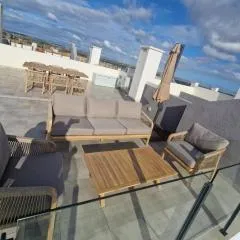 Apartment with roof terrace south