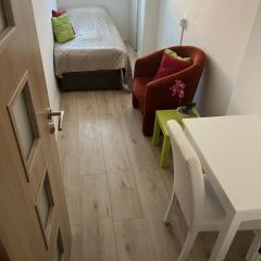 Budget Single Room Old Town