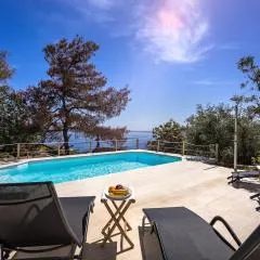 Villa Limanaki Lavrion Port