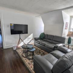 Rooftop GreeneHouse Suite